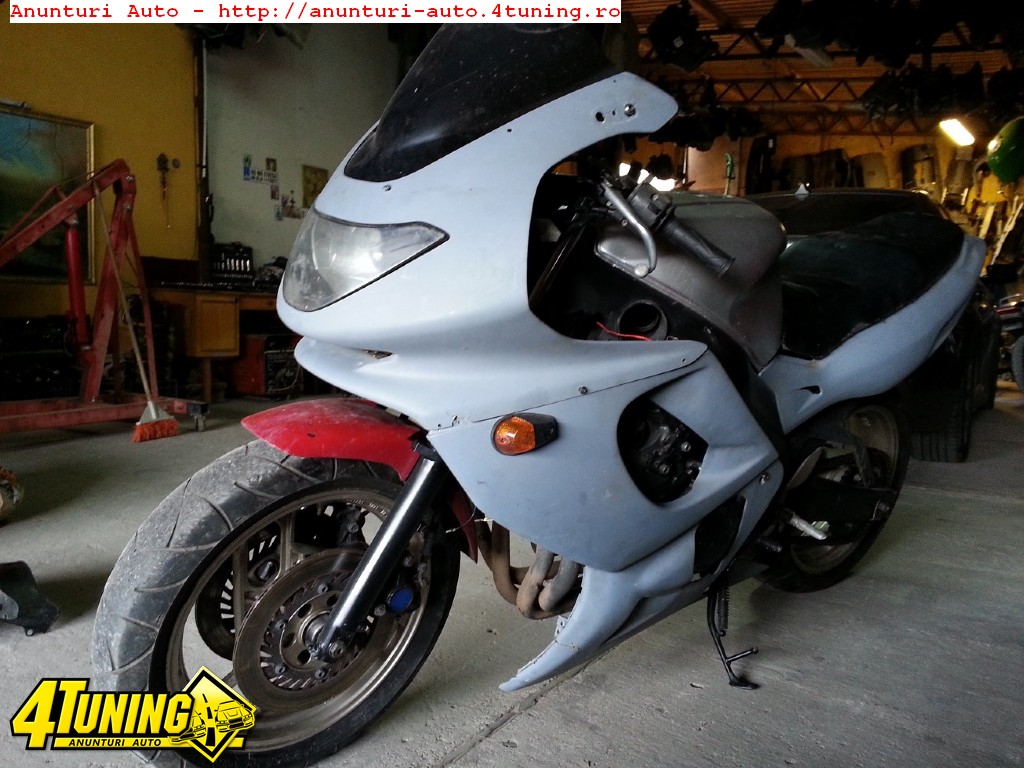 Dezmembrez Yamaha YZF 600 thundercat din 1997
