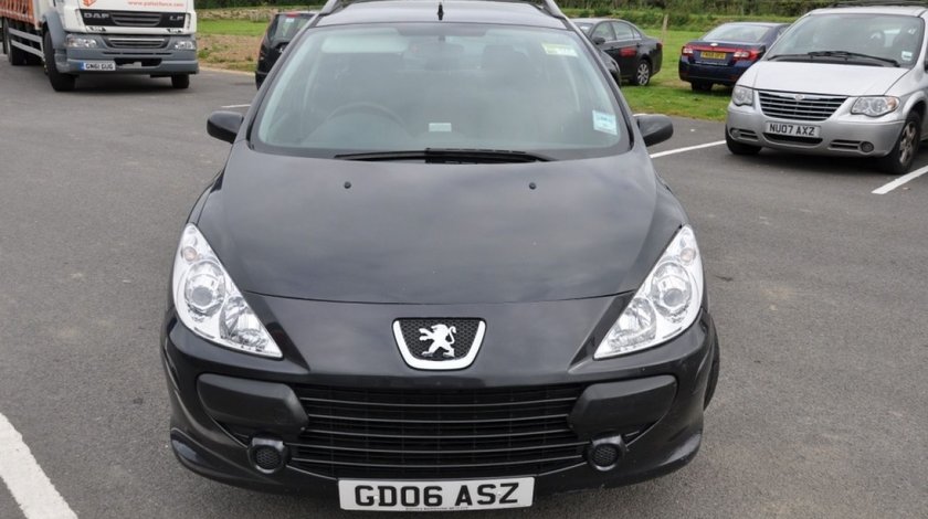 Dezmembreze Peugeot 307 Sw Facelift 1 6 Hdi Din 2008