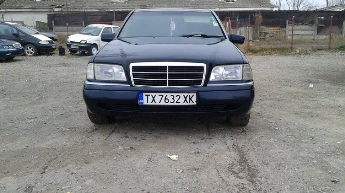 Dezmemebrez Mercedes c 220 cdi an 2000