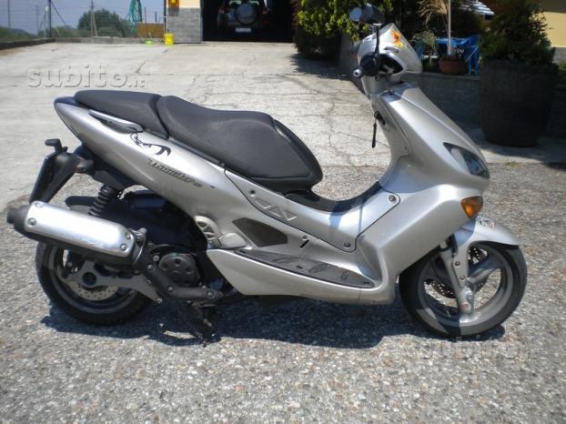 Dezmemrbez Piese Yamaha Thunder 125 150 180 cm 4 T Apa