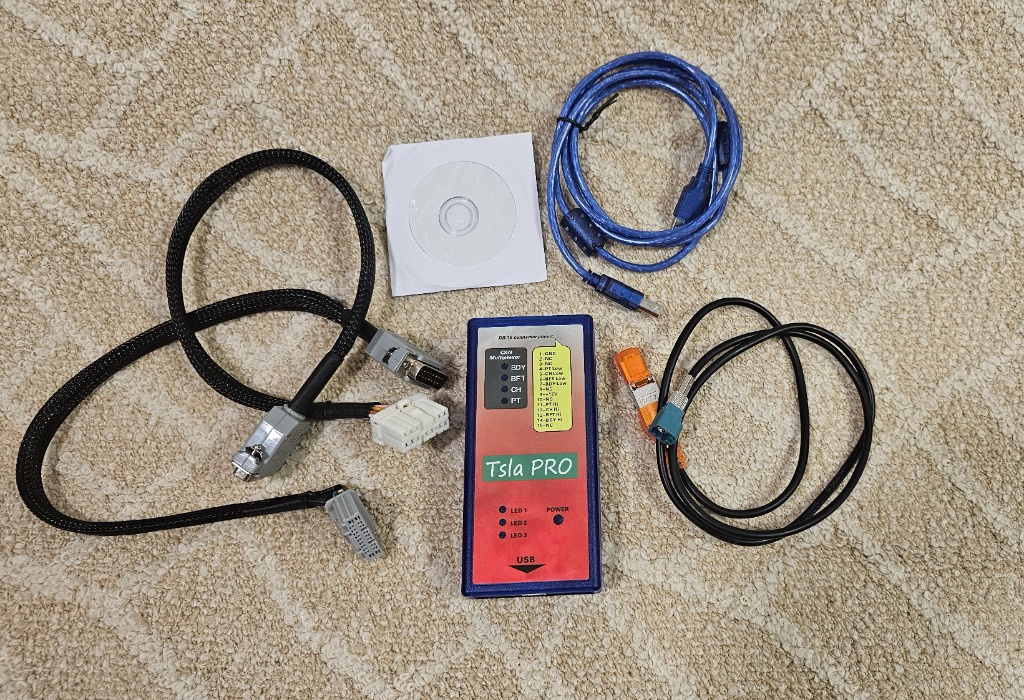 Diagnoza Tesla PRO Scanner pentru modelele S, X si 3