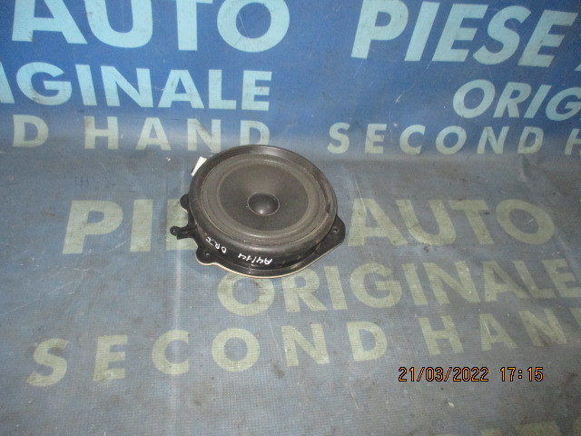 Difuzoare Audi A4 2002; 8E0350411 (fata)