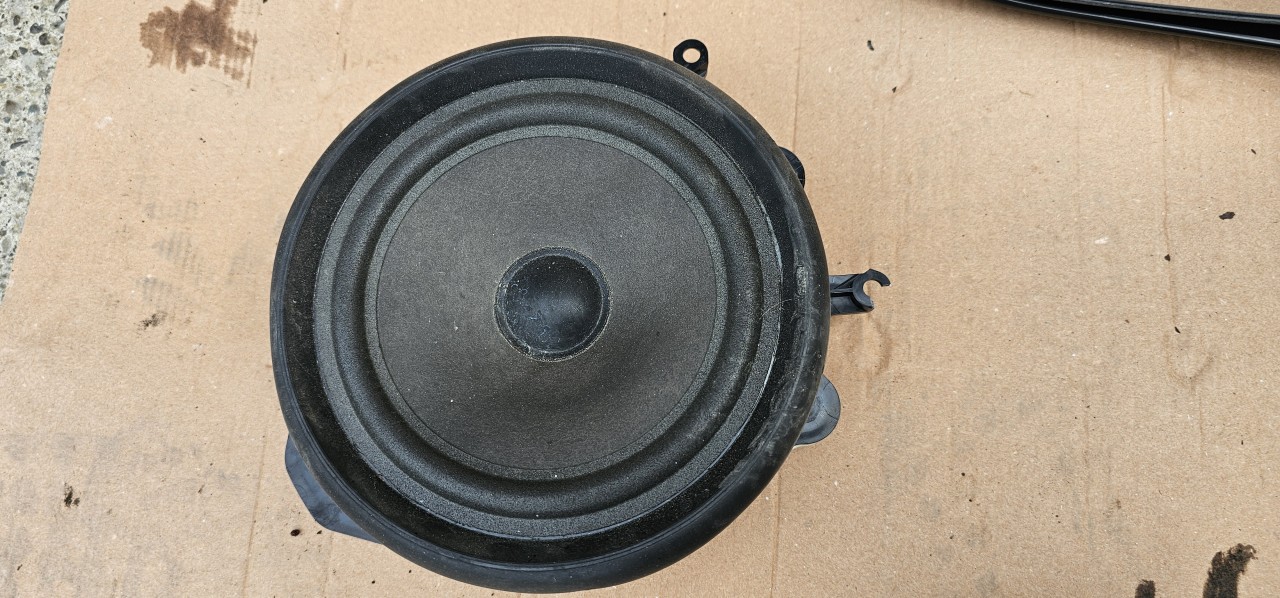 Difuzoare Boxe Fata spate AUDI A4 B7 2005 2006 2007 2008