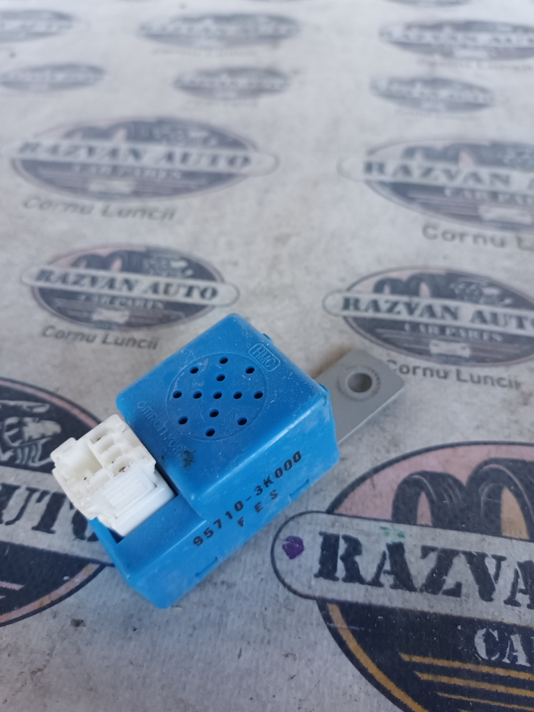 Difuzor alarma asistenta parcare Hyundai ix35, 957103K000