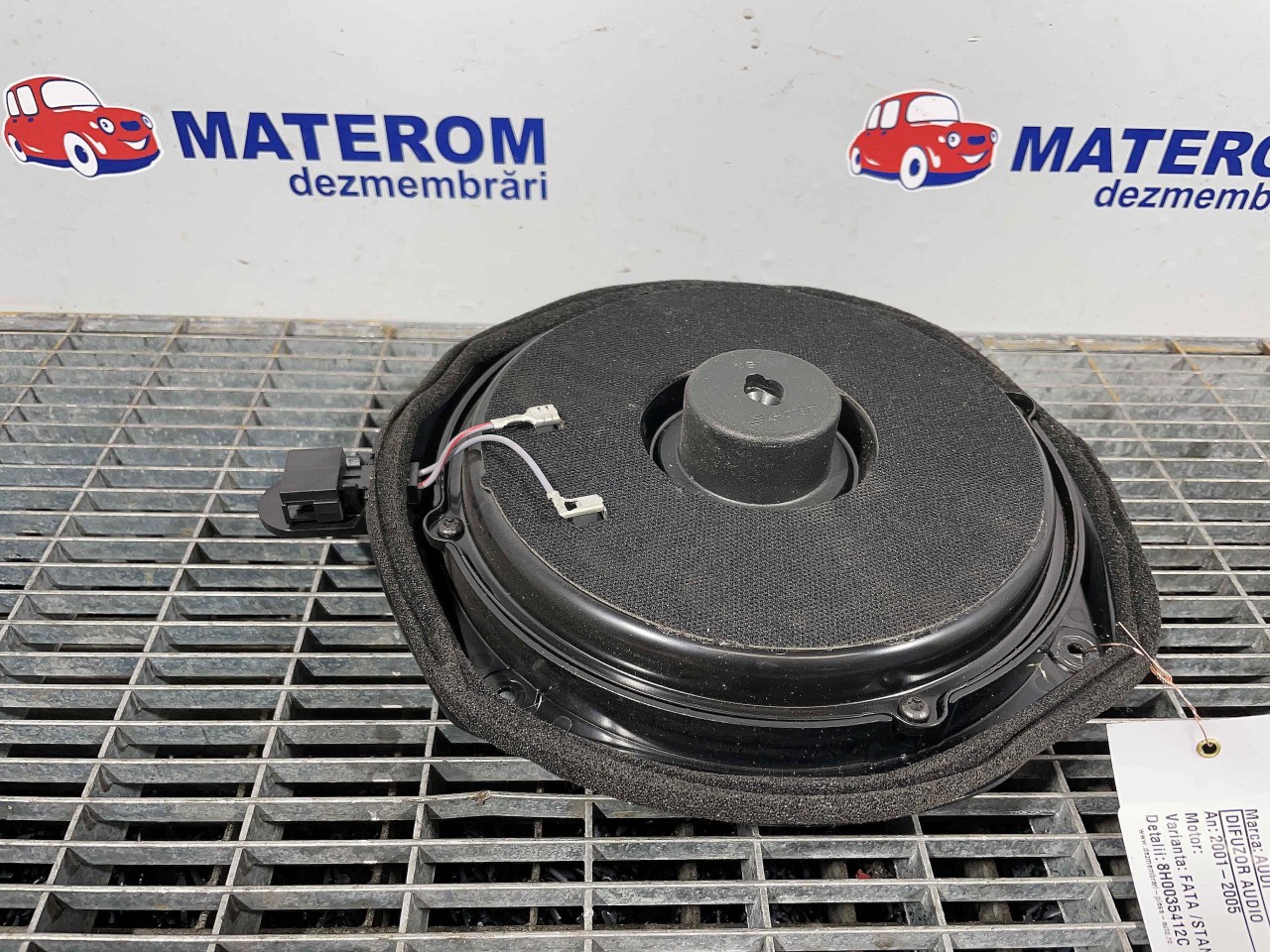 DIFUZOR AUDIO AUDI A4 A4 - - (2001 2005)