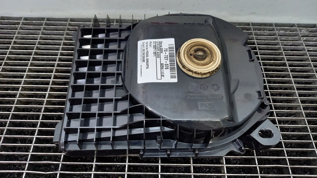 DIFUZOR AUDIO BMW SERIA 1 E 87 - - (2007 2011)