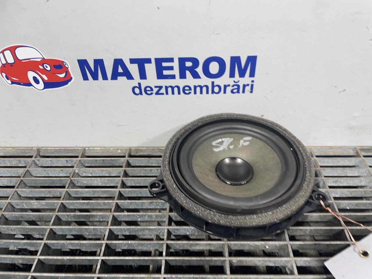 DIFUZOR AUDIO BMW SERIA 1 F20 SERIA 1 F20 - - (2011 2015)