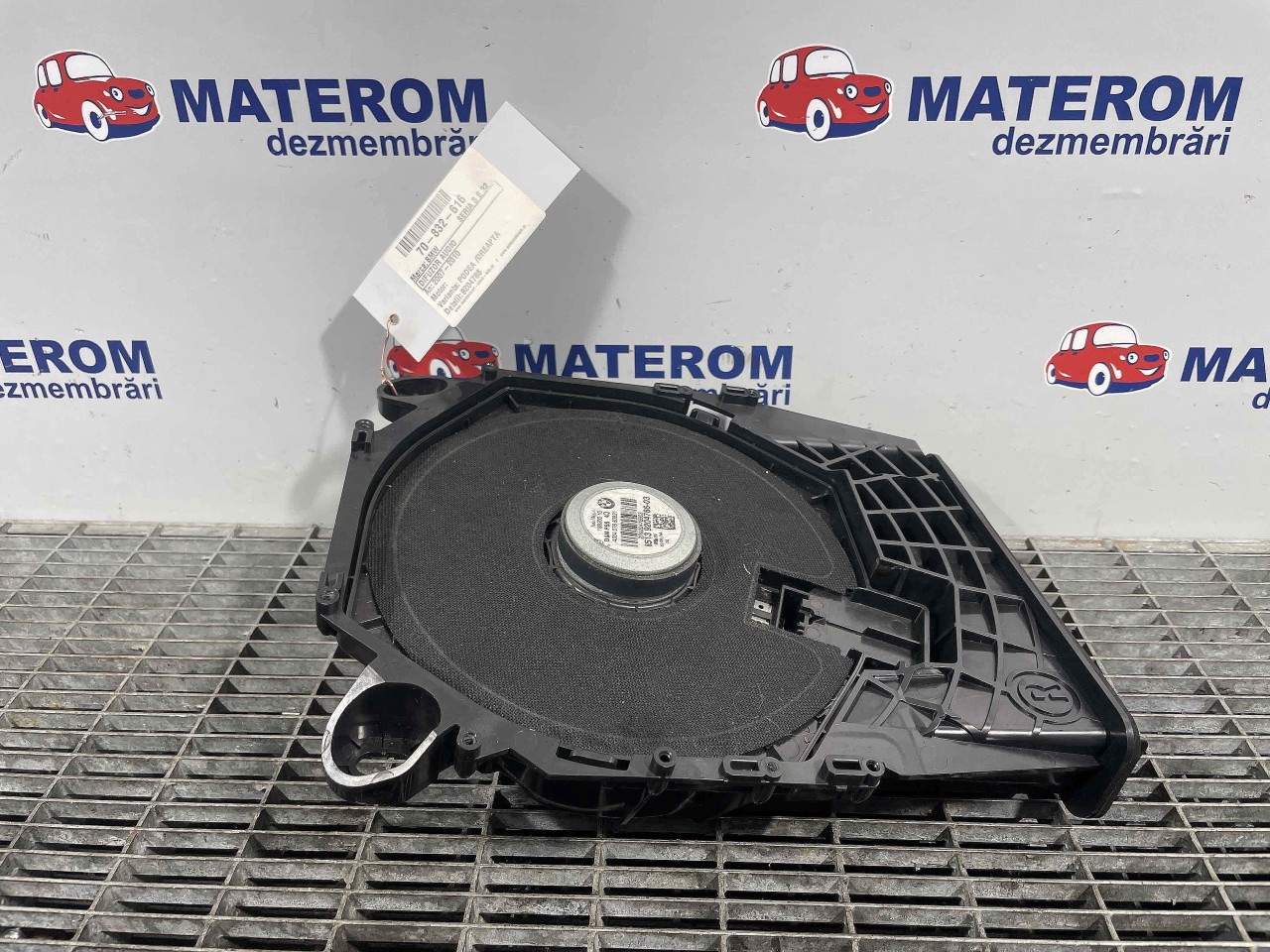 DIFUZOR AUDIO BMW SERIA 3 E 92 SERIA 3 E 92 - - (2007 2010)