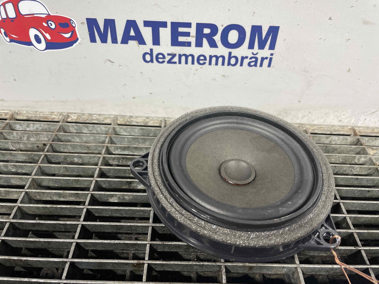 DIFUZOR AUDIO BMW SERIA 3 F 30 - - (2011 2018)