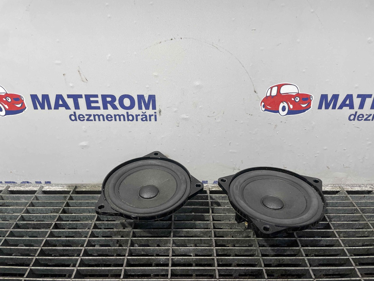 DIFUZOR AUDIO BMW SERIA 5 F 10 - - (2010 2014)