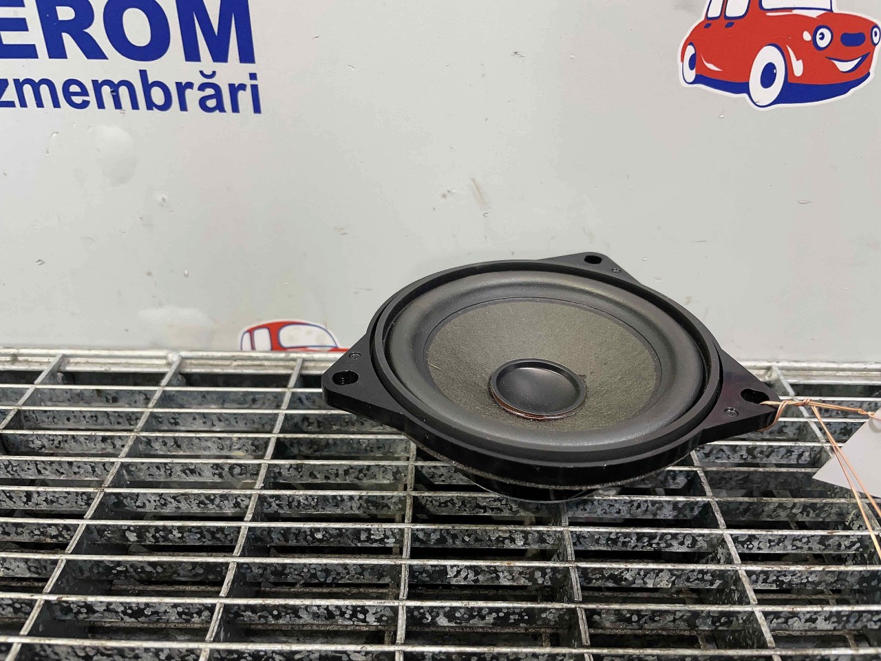 DIFUZOR AUDIO BMW SERIA 7 F 01 SERIA 7 F 01 - - (2013 2015)