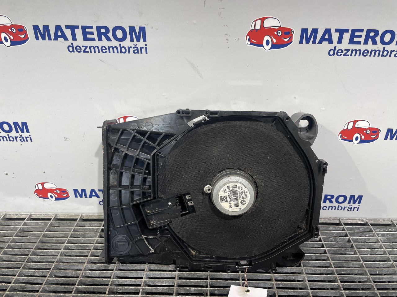 DIFUZOR AUDIO BMW X1 - - (2009 2012)