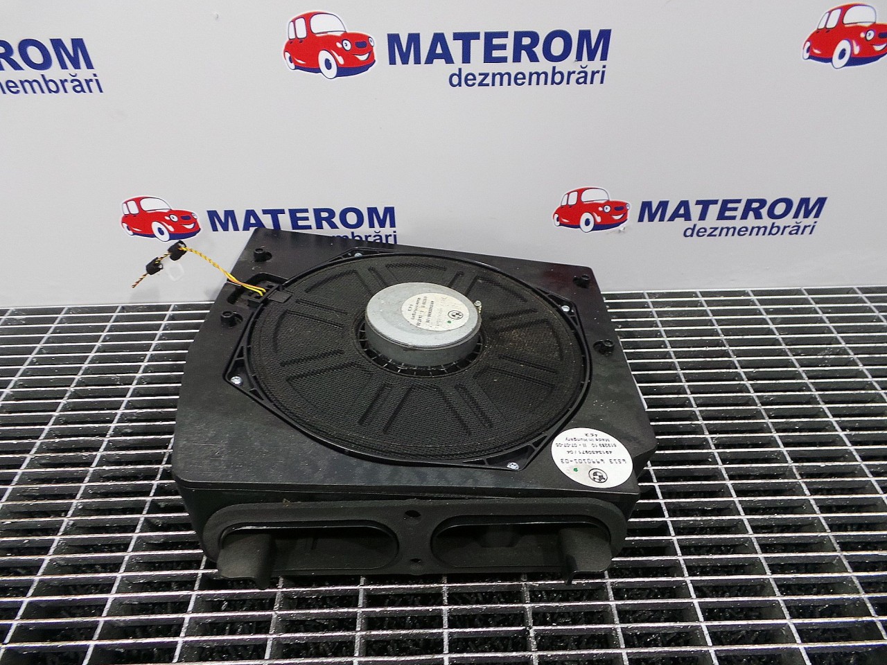 DIFUZOR AUDIO BMW X3 - - (2004 2010)