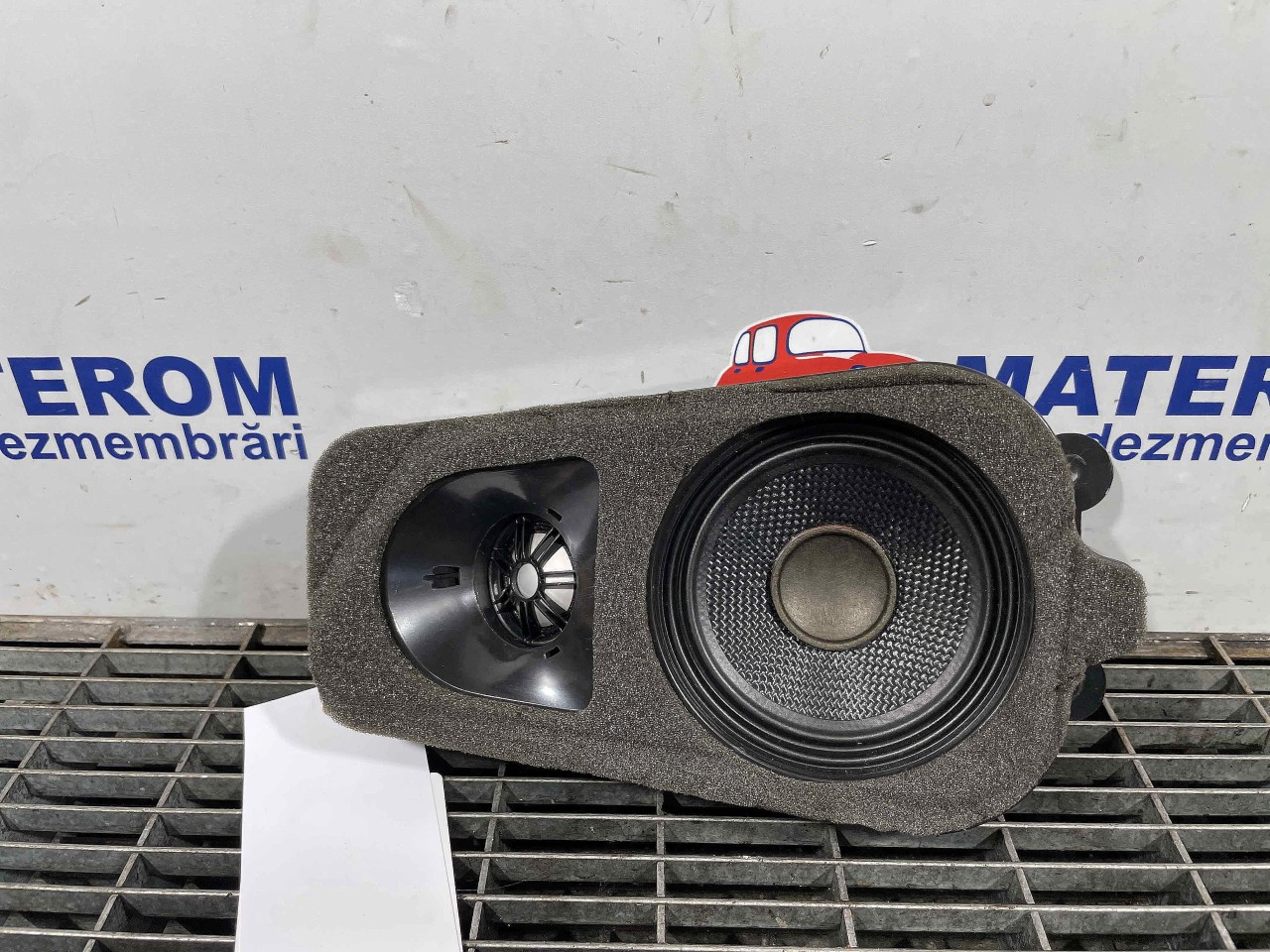 DIFUZOR AUDIO BMW X5 - - (2007 2013)