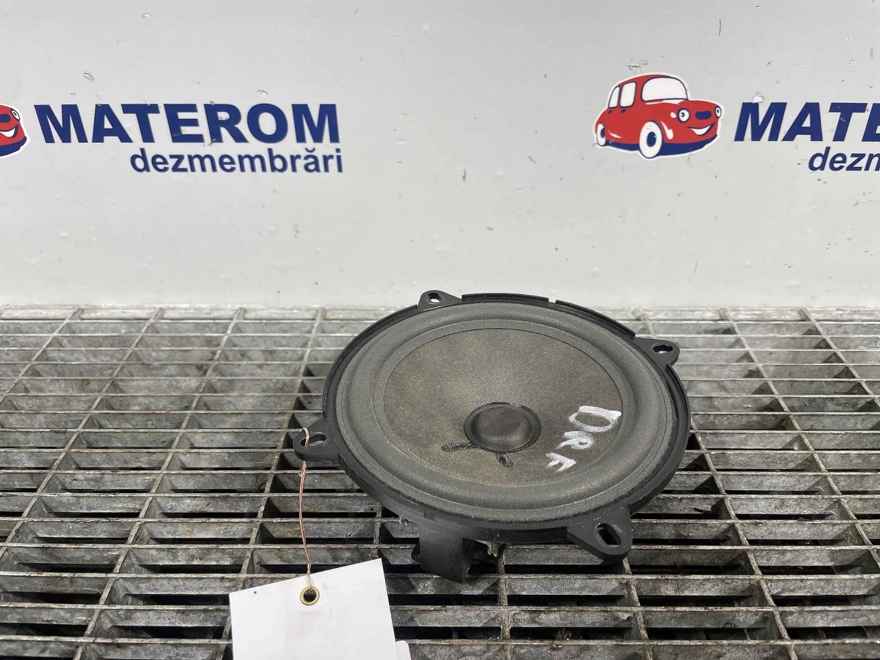 DIFUZOR AUDIO DACIA DUSTER - - (2010 2018)