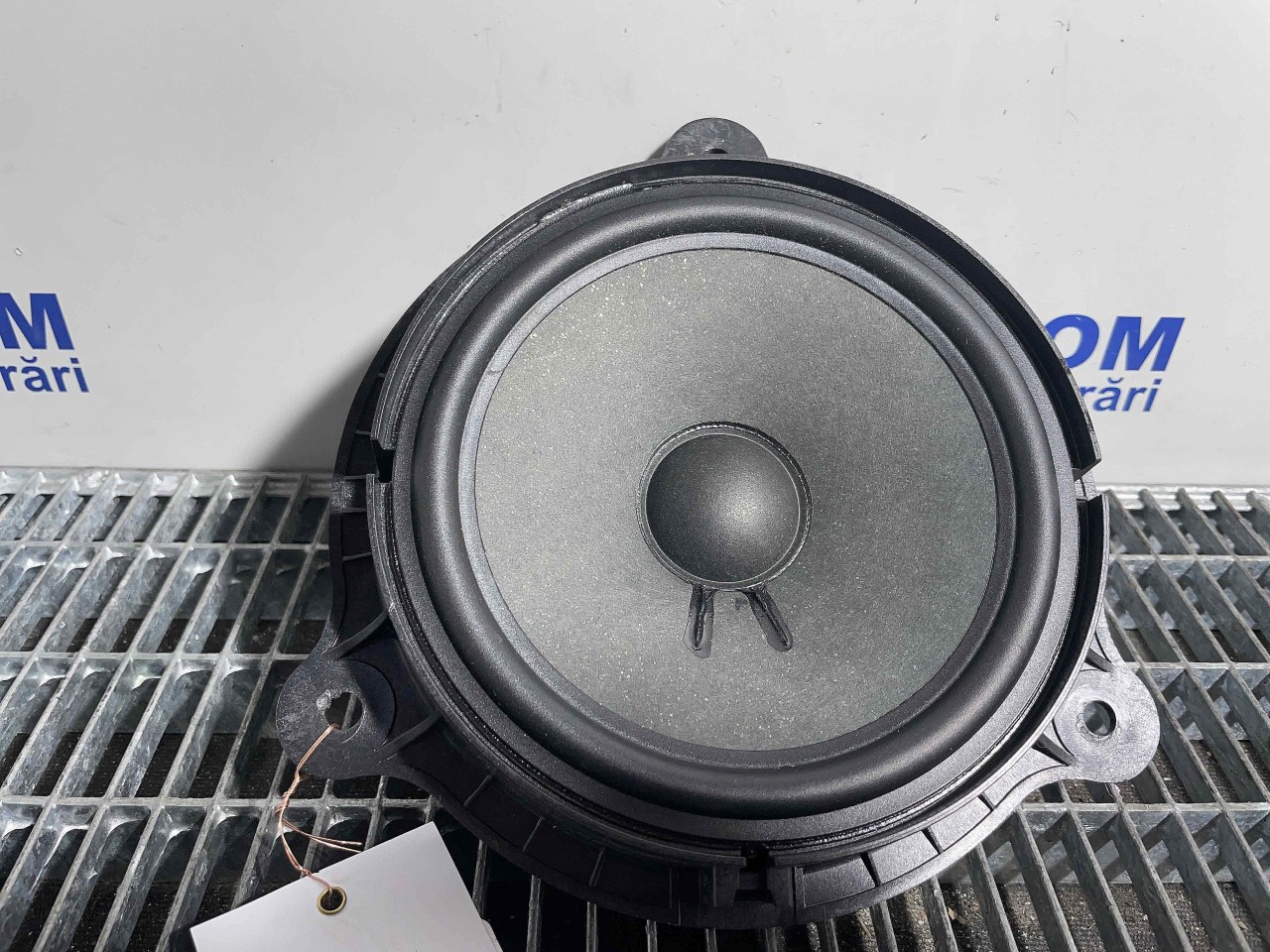 DIFUZOR AUDIO DACIA DUSTER DUSTER - - (2019 2022)
