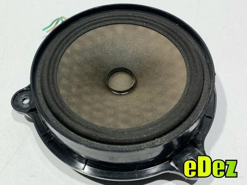 Difuzor audio dreapta fata Renault Laguna 3 (2007-2010)