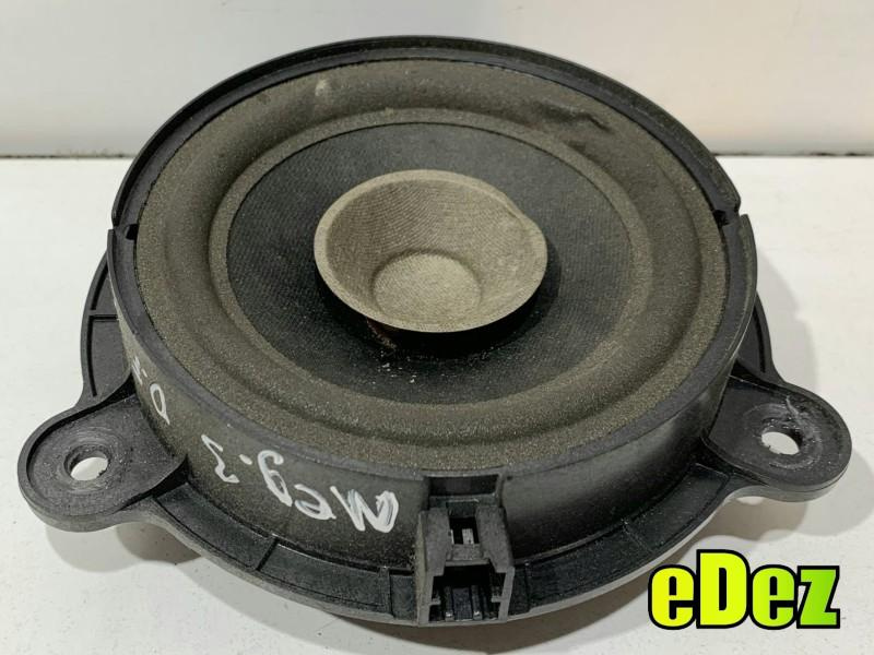 Difuzor audio dreapta fata Renault Megane 3 (2008-2012)