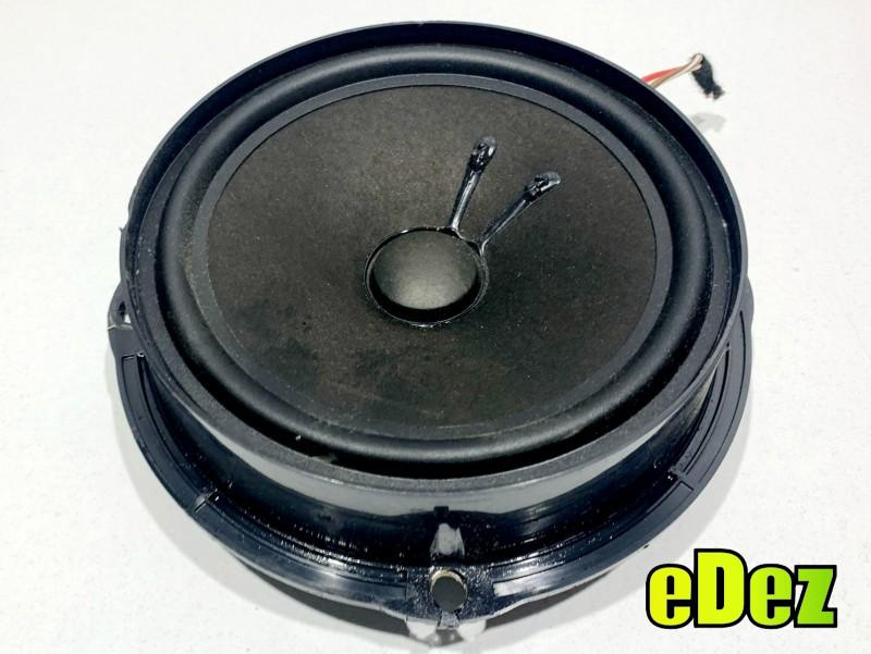 Difuzor audio dreapta fata / spate Skoda Octavia 3 (2013-2017 ) 5E0035411A