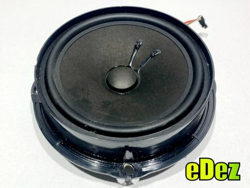 Difuzor audio dreapta fata / spate Skoda Octavia 3 (2013-2017 ) 5E0035411A