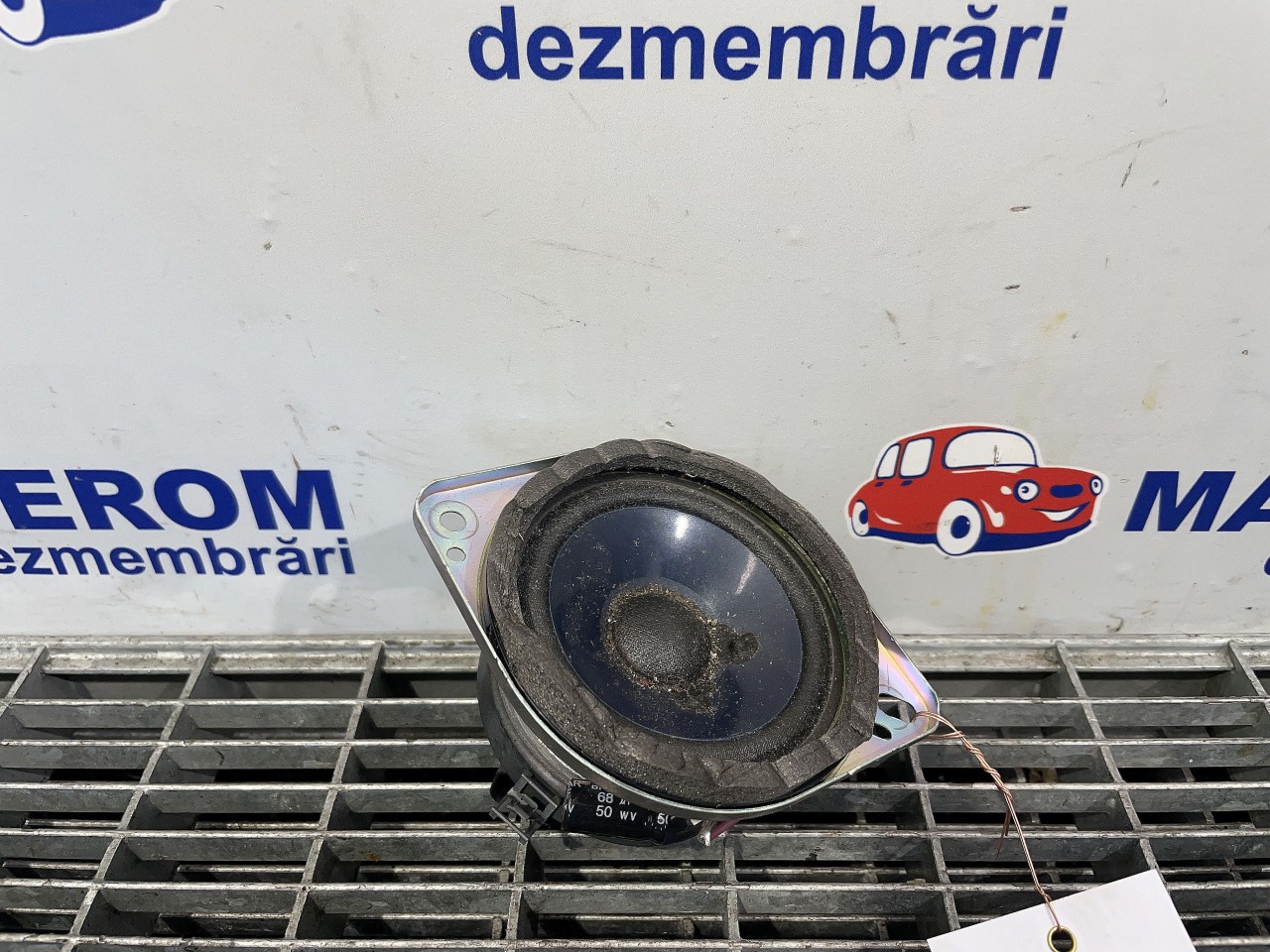 DIFUZOR AUDIO FORD GRAND C-MAX - - (2010 2015)
