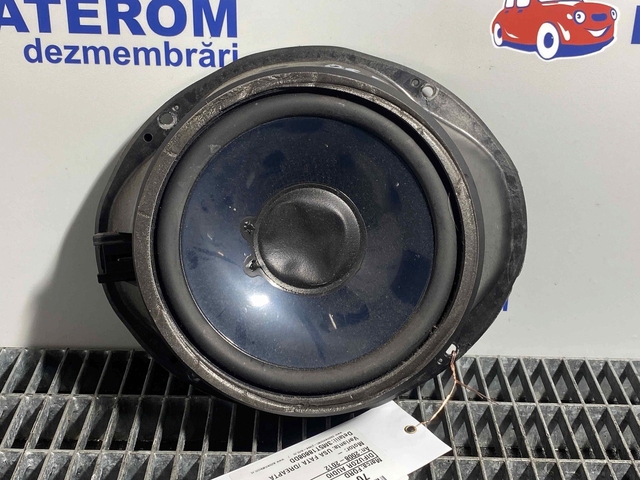 DIFUZOR AUDIO FORD KUGA KUGA - - (2008 2012)