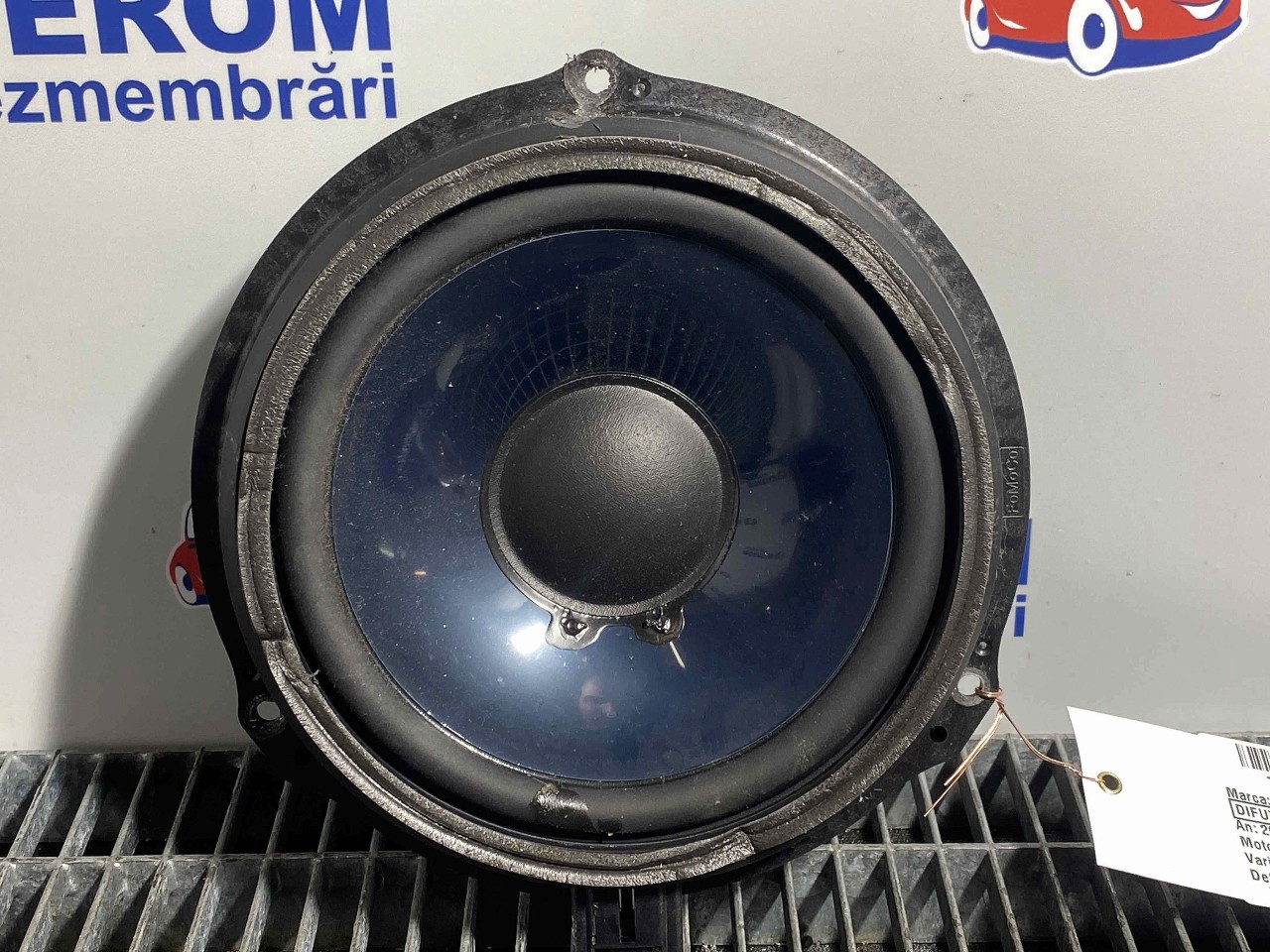 DIFUZOR AUDIO FORD KUGA KUGA - - (2008 2012)