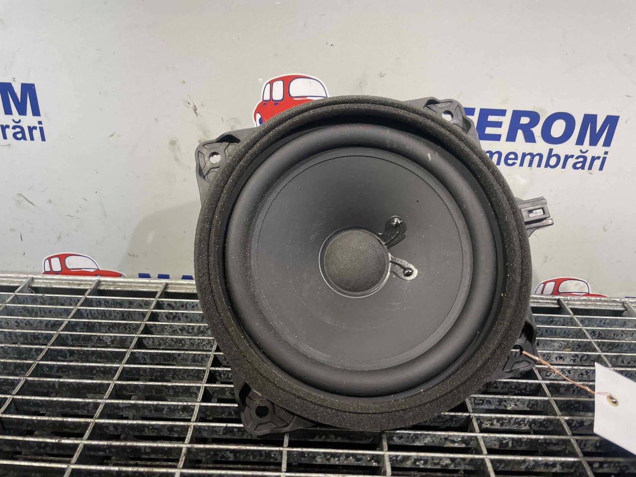 DIFUZOR AUDIO HYUNDAI I40 - - (2011 2015)