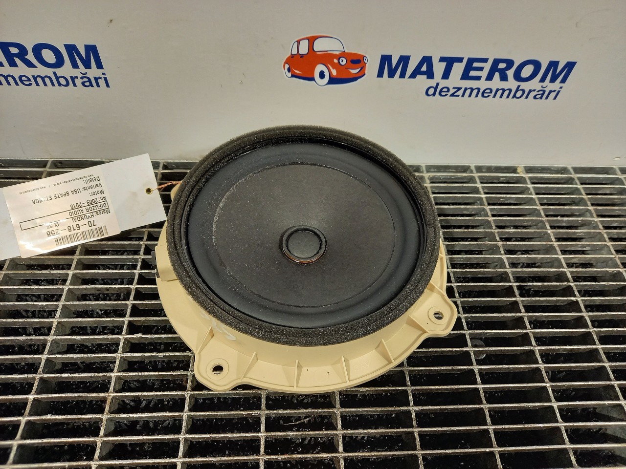 DIFUZOR AUDIO HYUNDAI IX 35 - - (2009 20