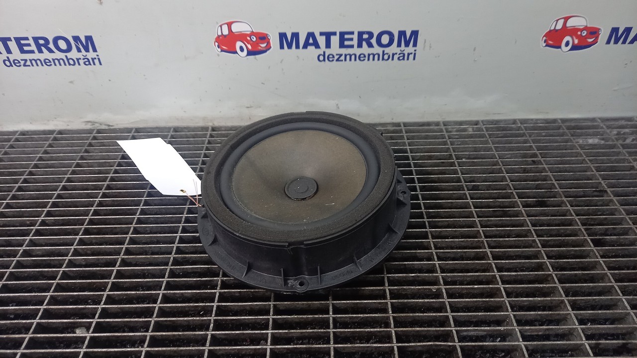 DIFUZOR AUDIO KIA SORENTO SORENTO - - (2009 2012)