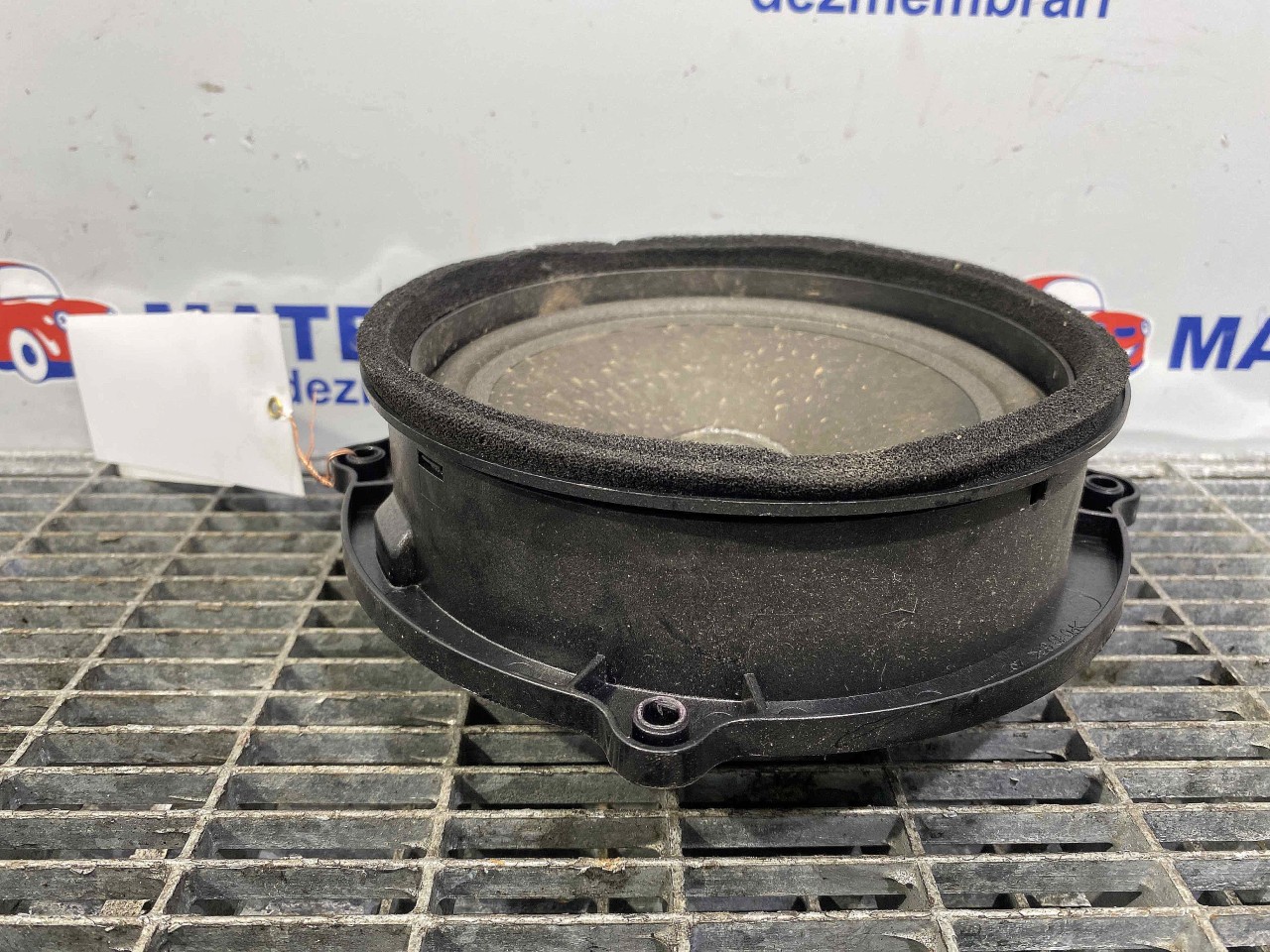 DIFUZOR AUDIO LAND ROVER FREELANDER - - (2004 2006)