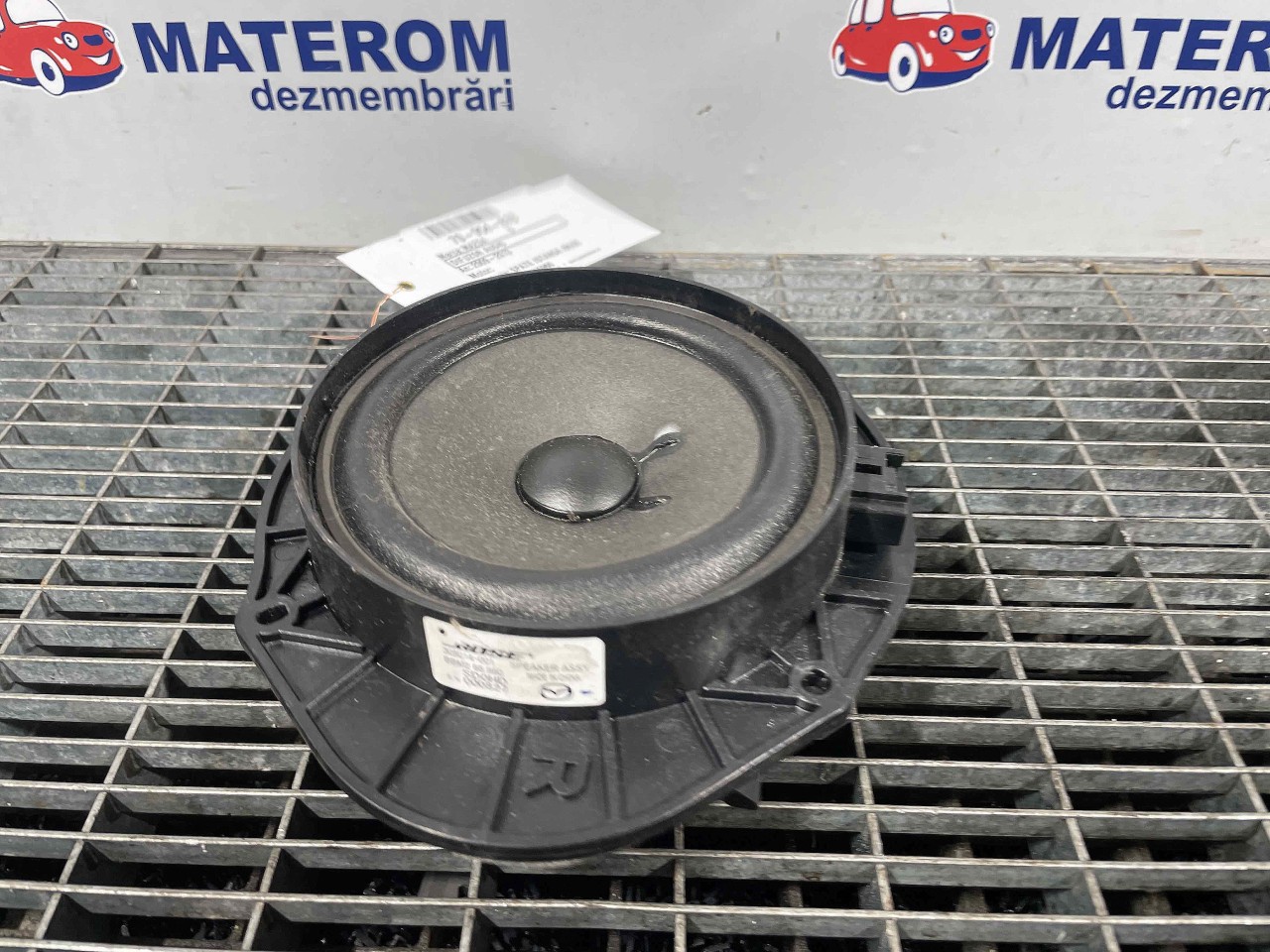 DIFUZOR AUDIO MAZDA 3 3 - - (2009 2013)