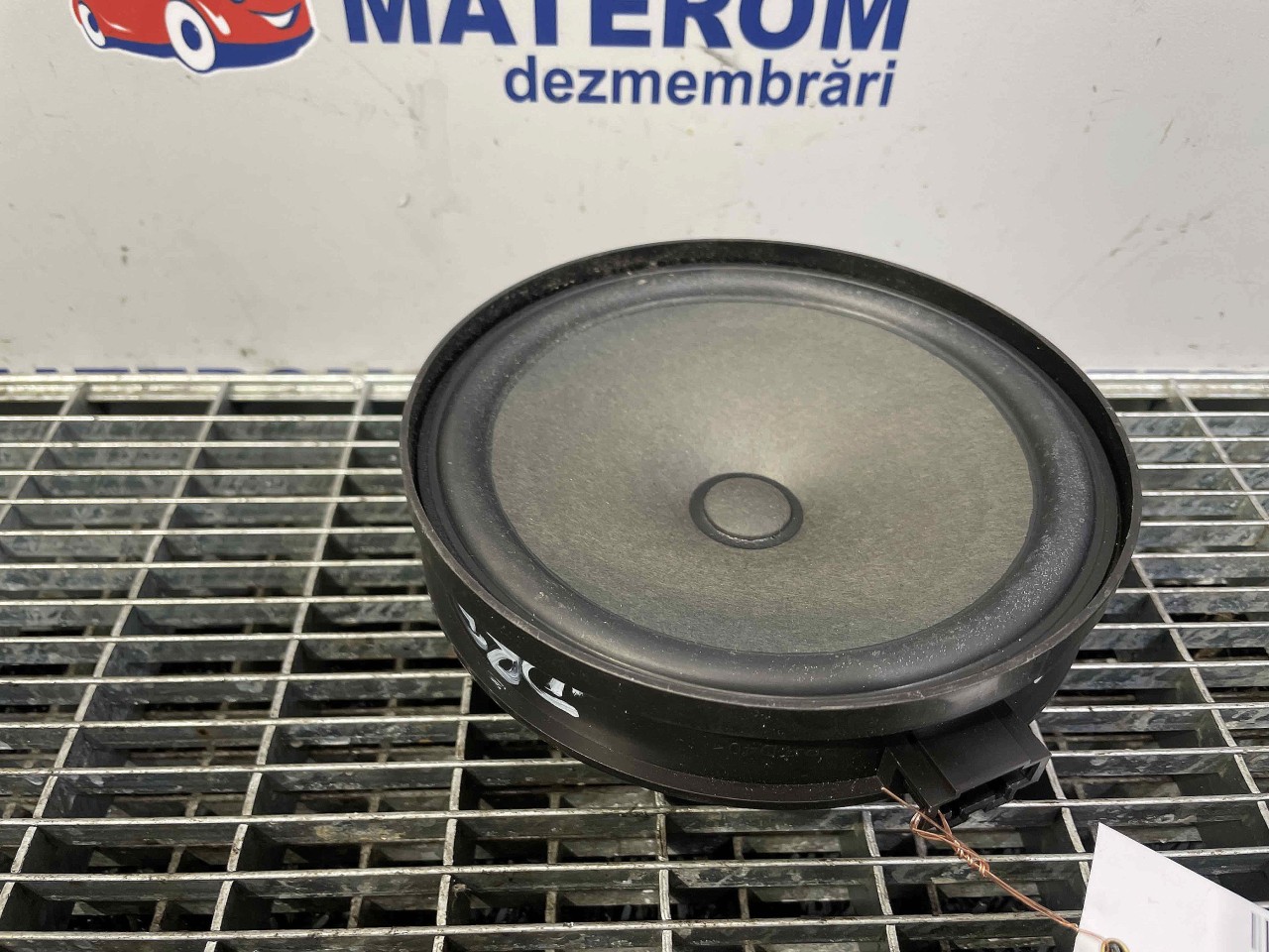 DIFUZOR AUDIO MERCEDES B-CLASS - - (2011 2018)