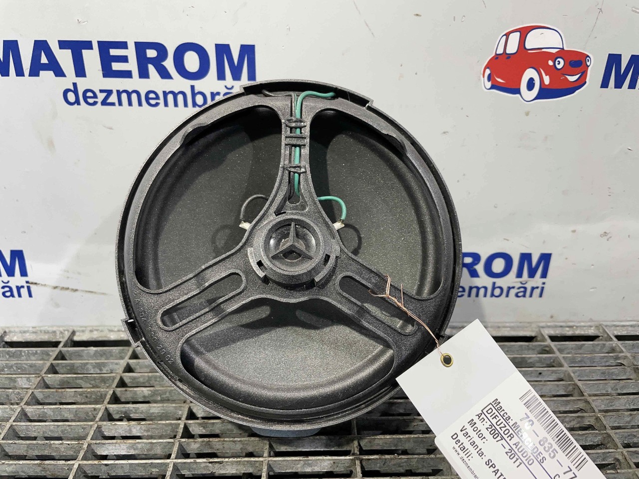 DIFUZOR AUDIO MERCEDES C-CLASS - - (2007 2011)