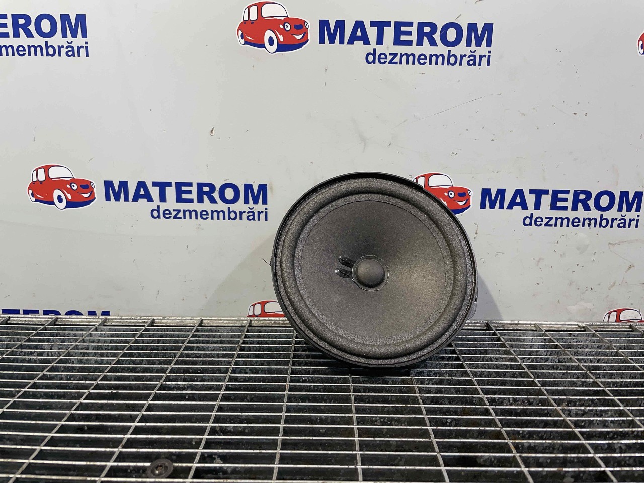 DIFUZOR AUDIO MERCEDES CLA - - (2013 2019)