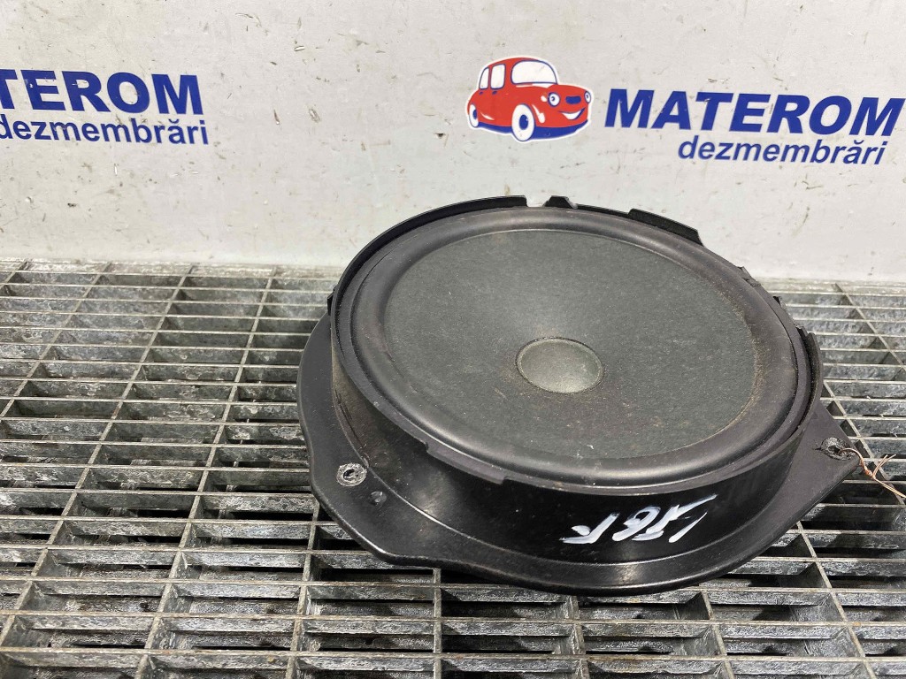 DIFUZOR AUDIO MERCEDES E-CLASS - - (2009 2013)