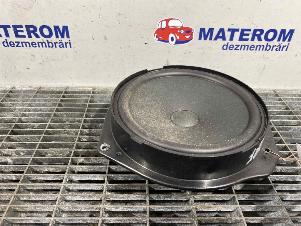 DIFUZOR AUDIO MERCEDES E-CLASS - - (2009 2013)