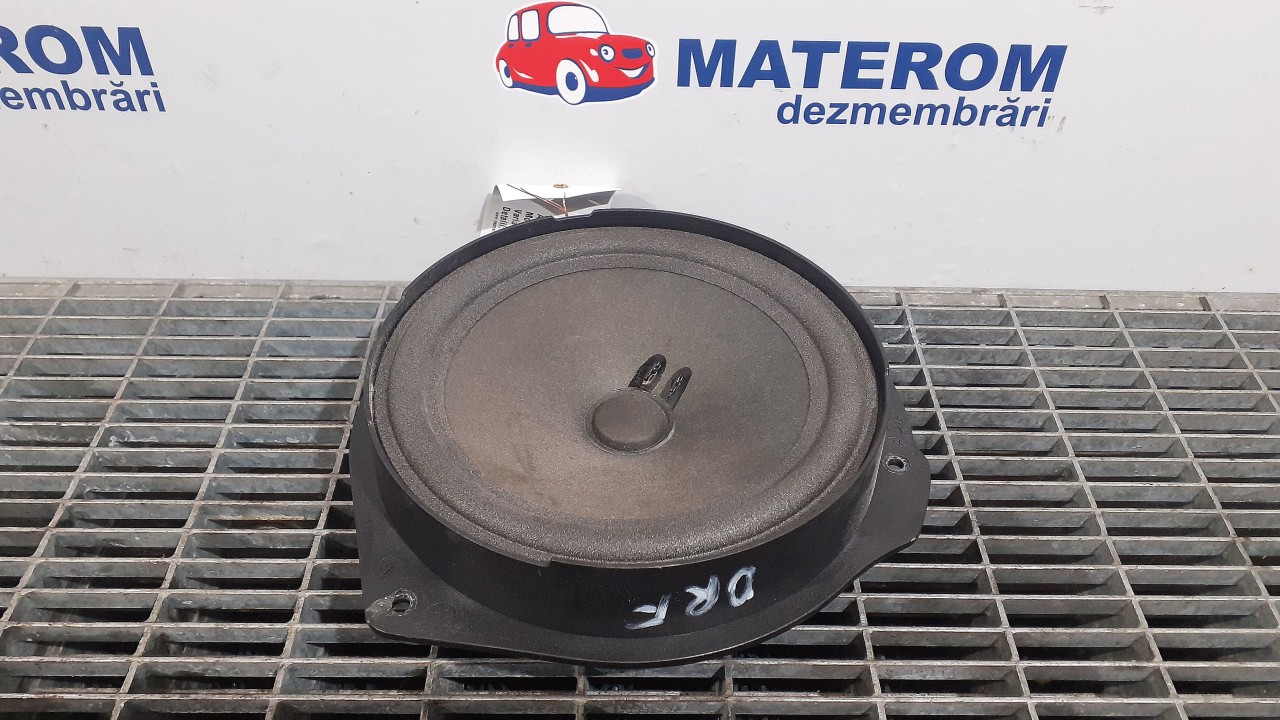 DIFUZOR AUDIO MERCEDES E-CLASS - - (2009