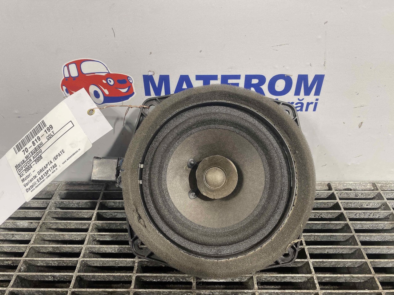 DIFUZOR AUDIO MITSUBISHI COLT - - (2004 2008)