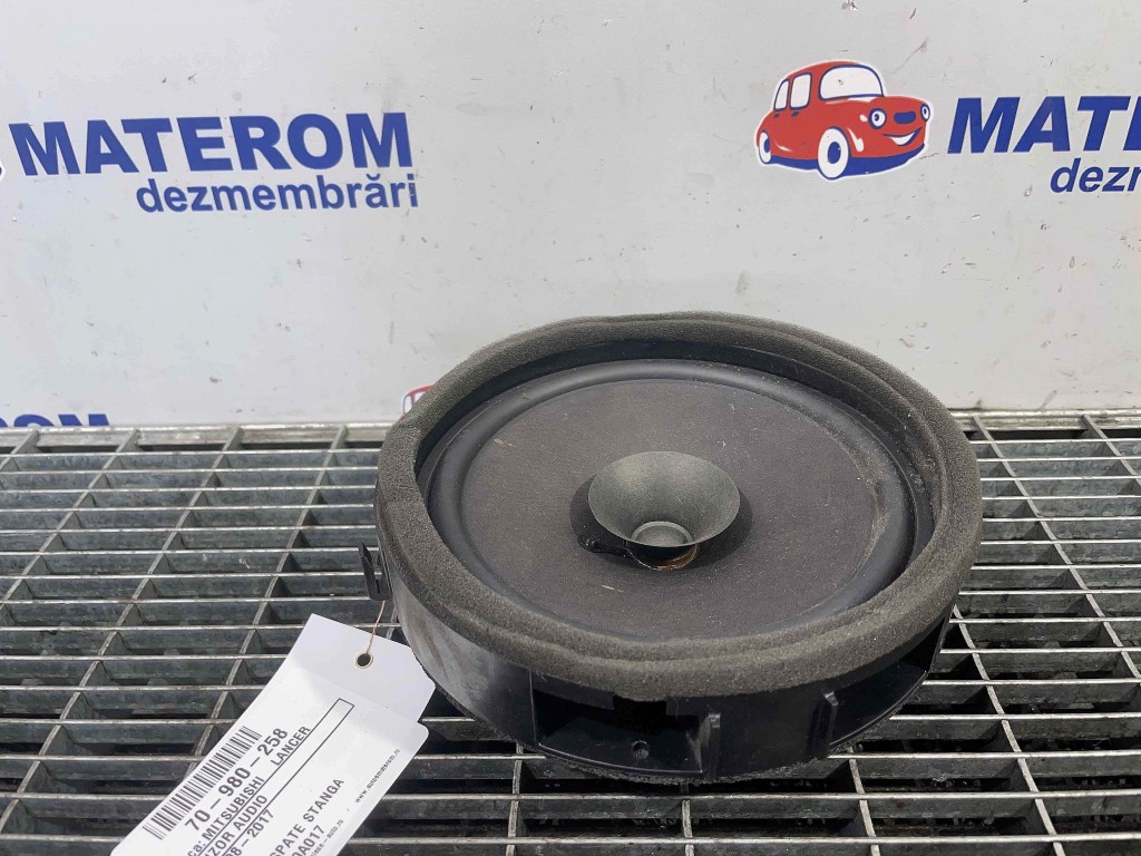 DIFUZOR AUDIO MITSUBISHI LANCER - - (2008 2017)