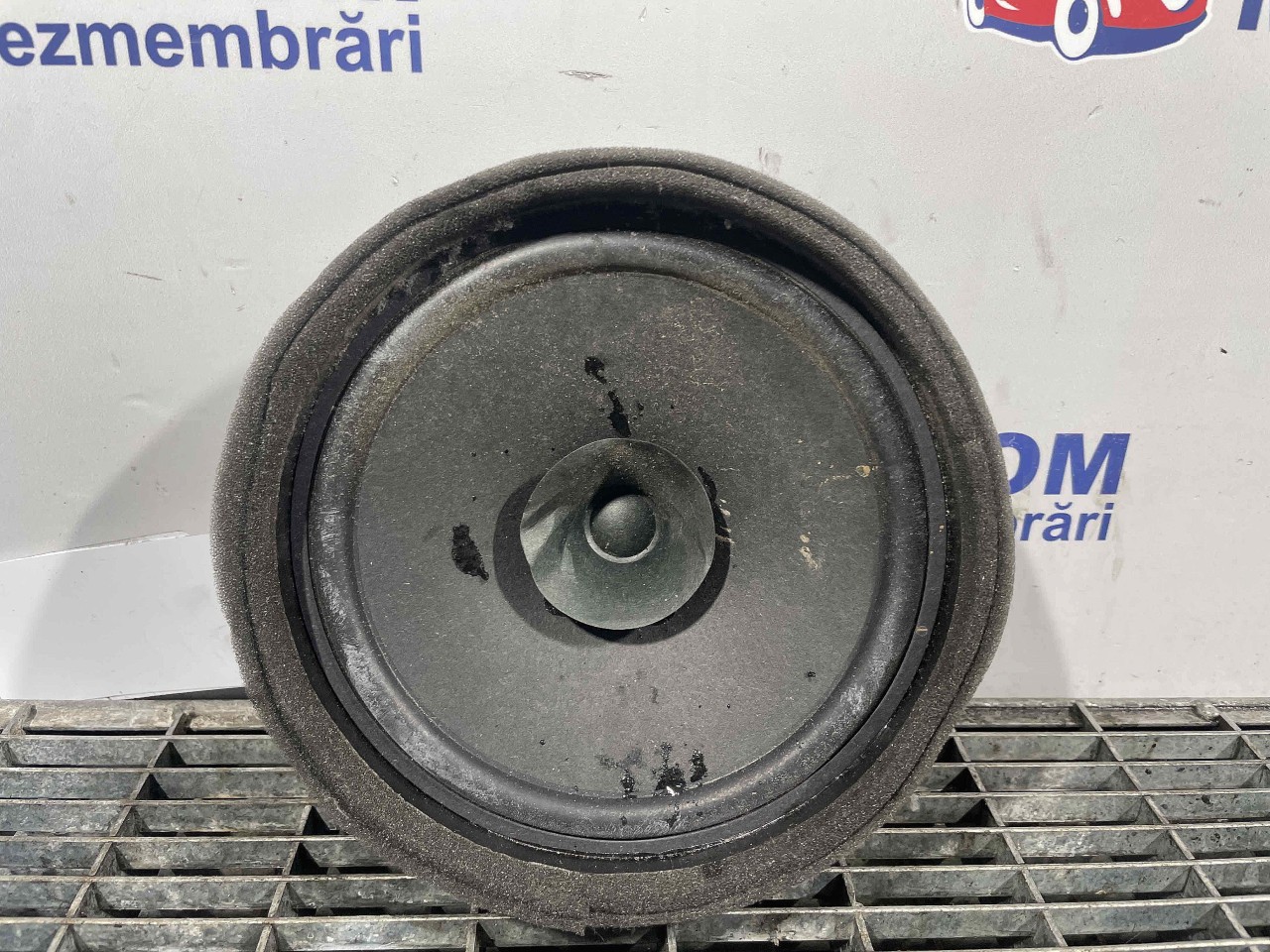 DIFUZOR AUDIO MITSUBISHI OUTLANDER - - (2012 2016)