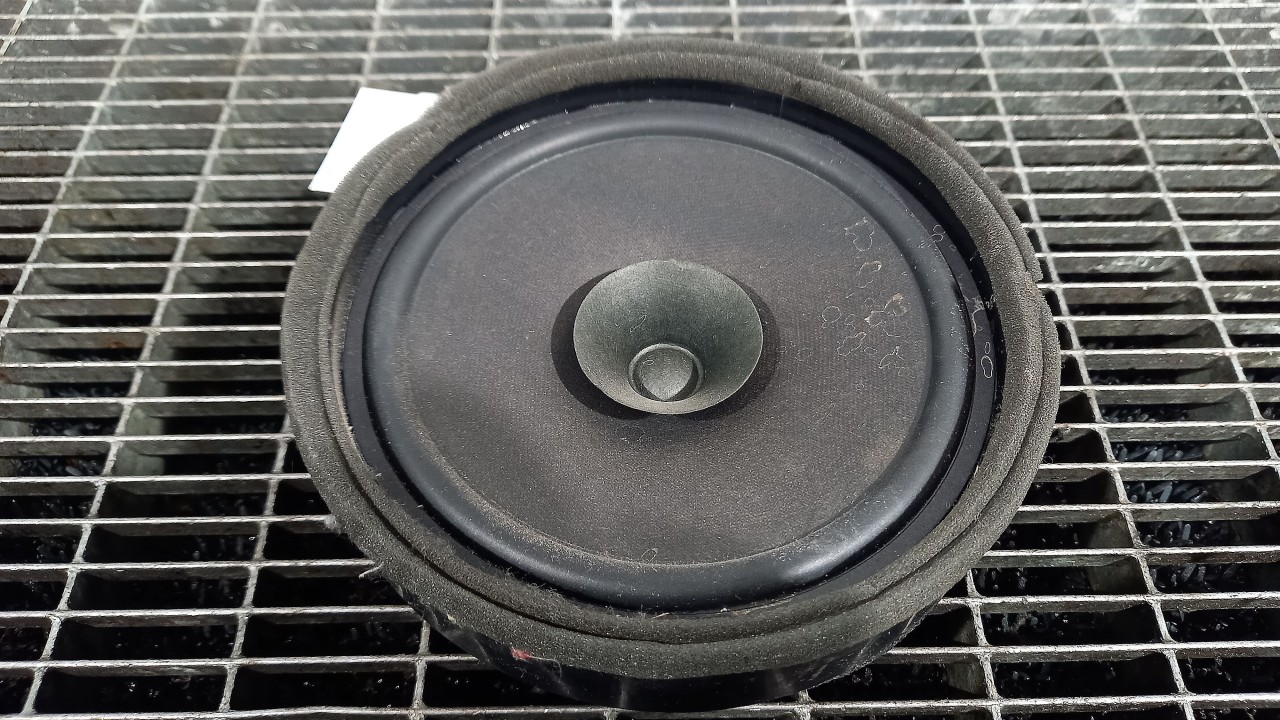 DIFUZOR AUDIO MITSUBISHI OUTLANDER OUTLANDER - - (2006 2012)