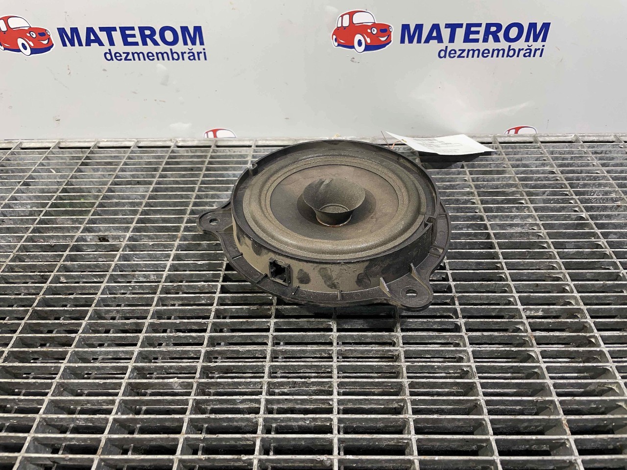 DIFUZOR AUDIO NISSAN PRIMERA PRIMERA - - (2002 2007)