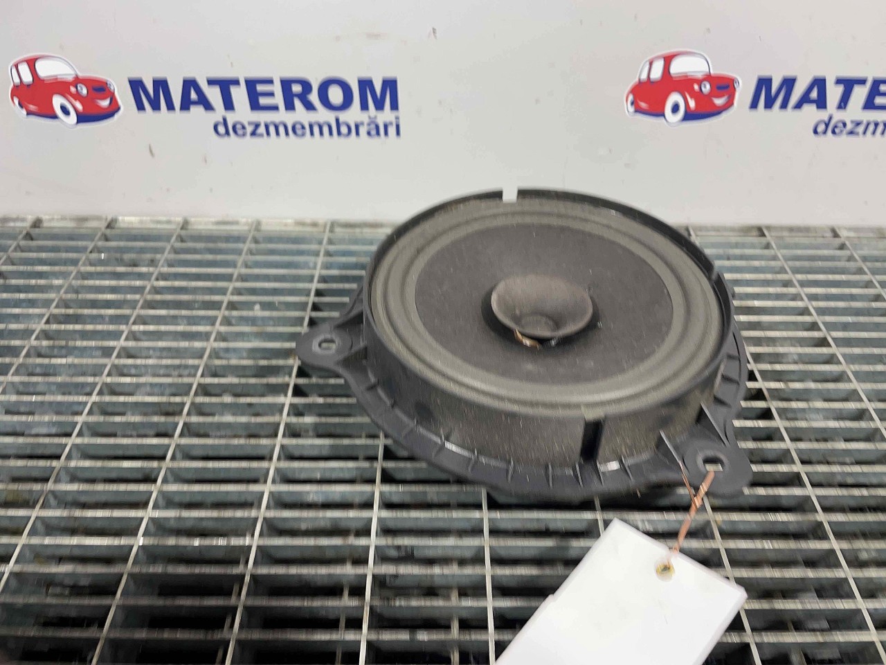 DIFUZOR AUDIO NISSAN QASHQAI - - (2010 2014)