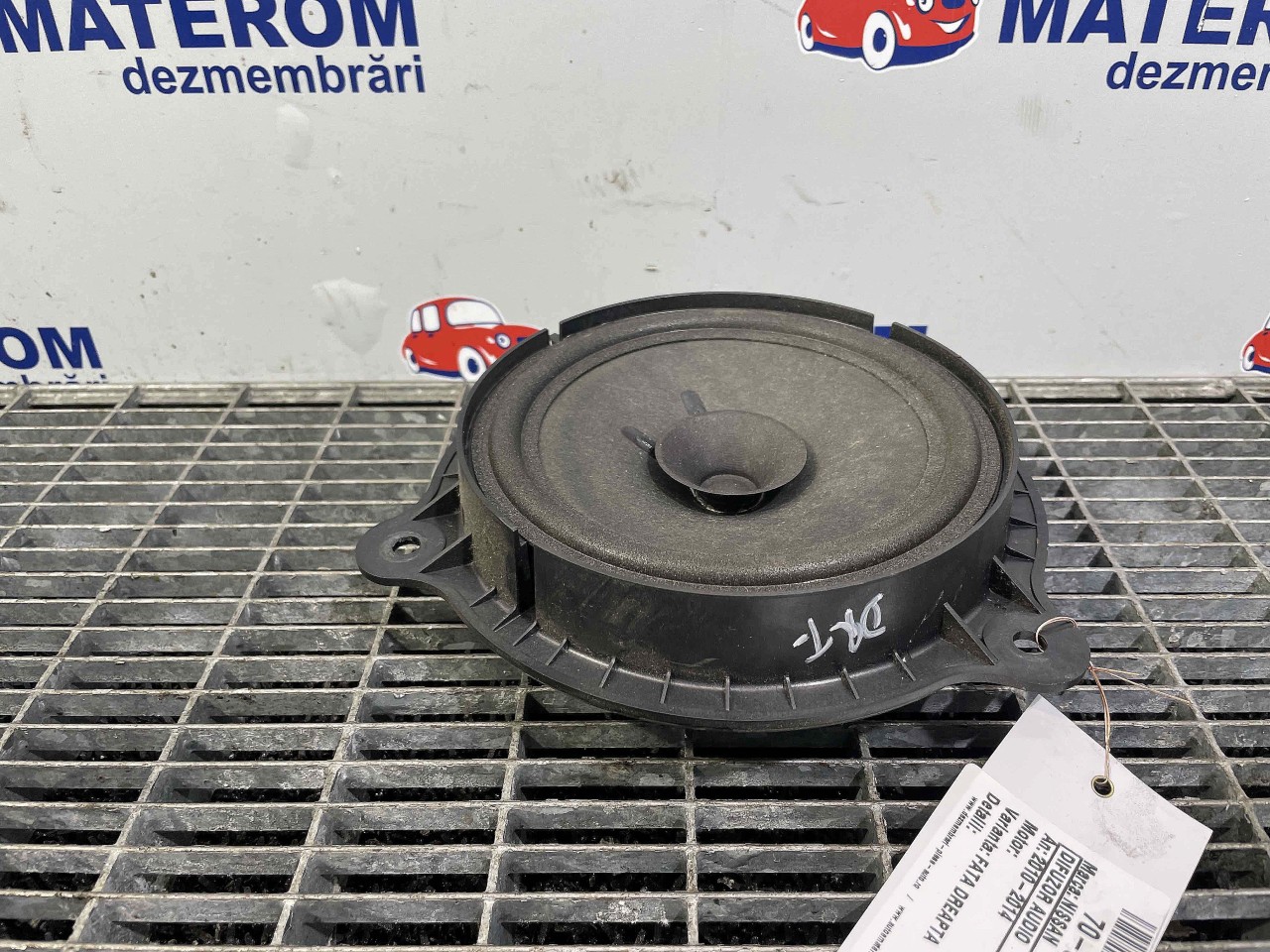 DIFUZOR AUDIO NISSAN QASHQAI PLUS2 QASHQAI PLUS2 - - (2010 2014)