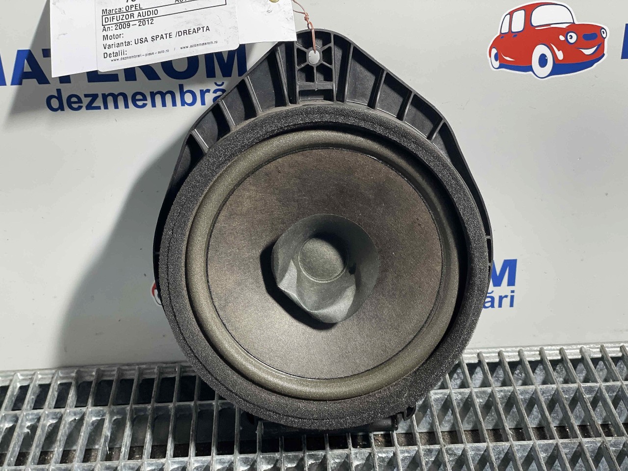 DIFUZOR AUDIO OPEL ASTRA J - - (2009 2012)