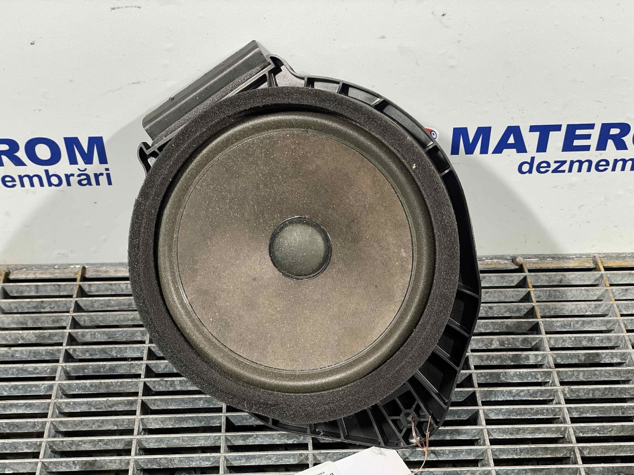DIFUZOR AUDIO OPEL ASTRA J - - (2009 2012)