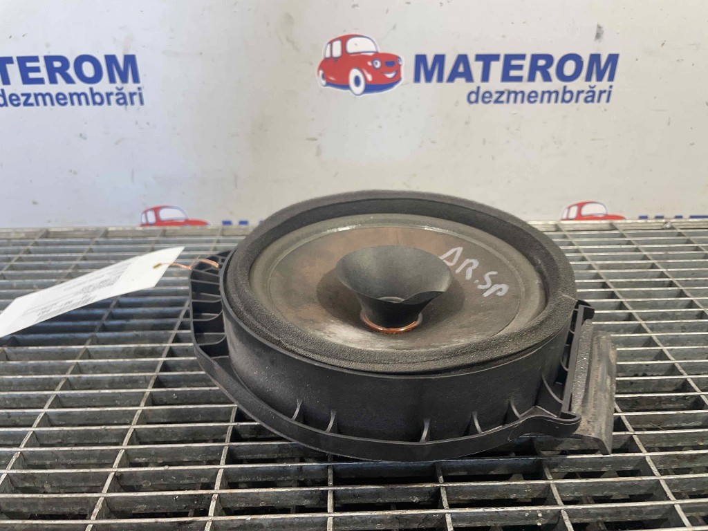 DIFUZOR AUDIO OPEL ASTRA J - - (2009 2012)