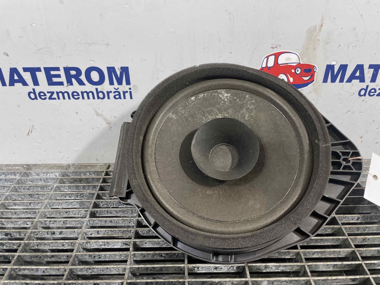 DIFUZOR AUDIO OPEL ASTRA J - - (2009 2012)