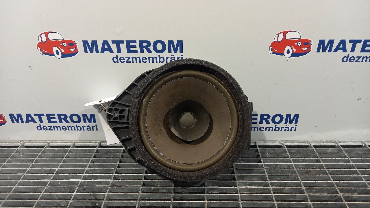 DIFUZOR AUDIO OPEL ASTRA J - - (2012 2015)